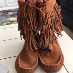 Minnetonka moccasins